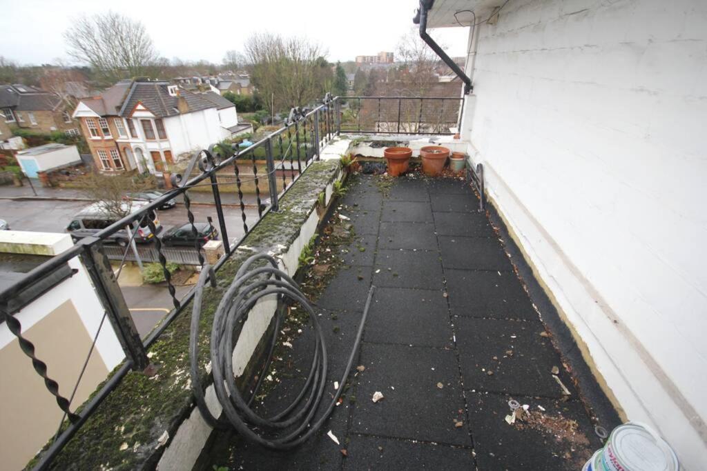 Great West Road Apartments Flat D London Bagian luar foto